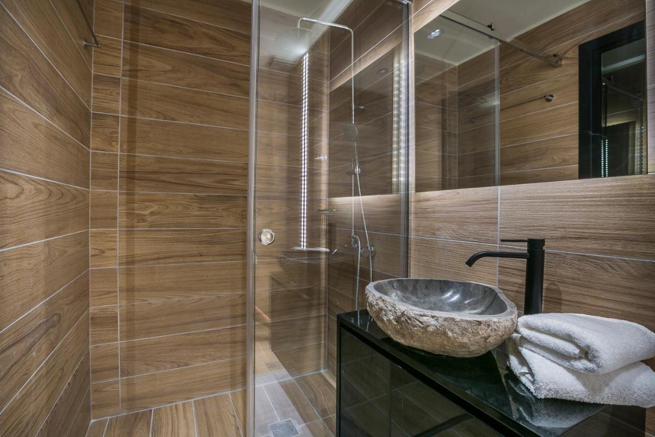 Oikos Boutique Residences * Plateies
