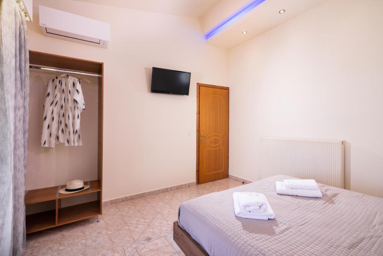 Xenia Apartment *