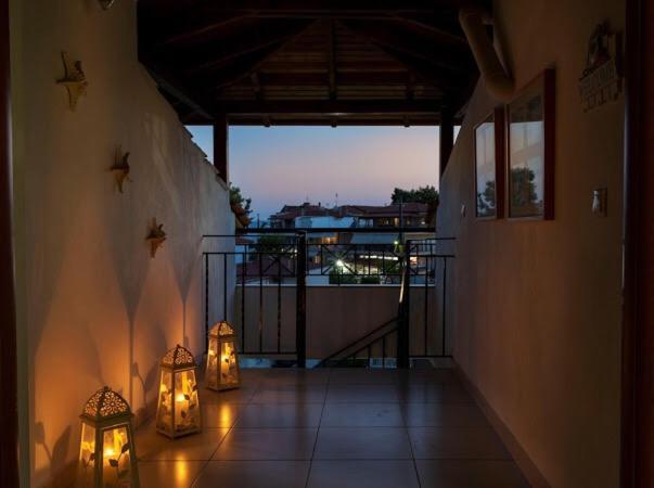 Anna Maria Views * Neos Marmaras