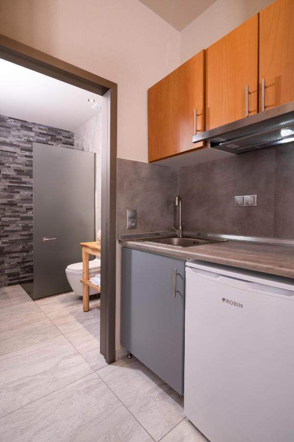 Xenia Apartment