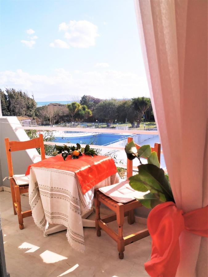 Golden Beach Hotel Nea Thesi