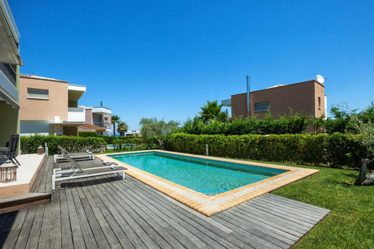 Deluxe Mira Mare Villa Pefkochori