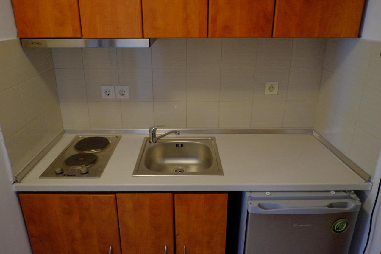 Aleka Apartment