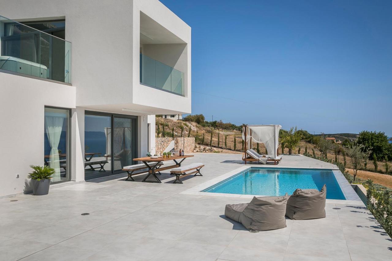 Oikos Boutique Residences