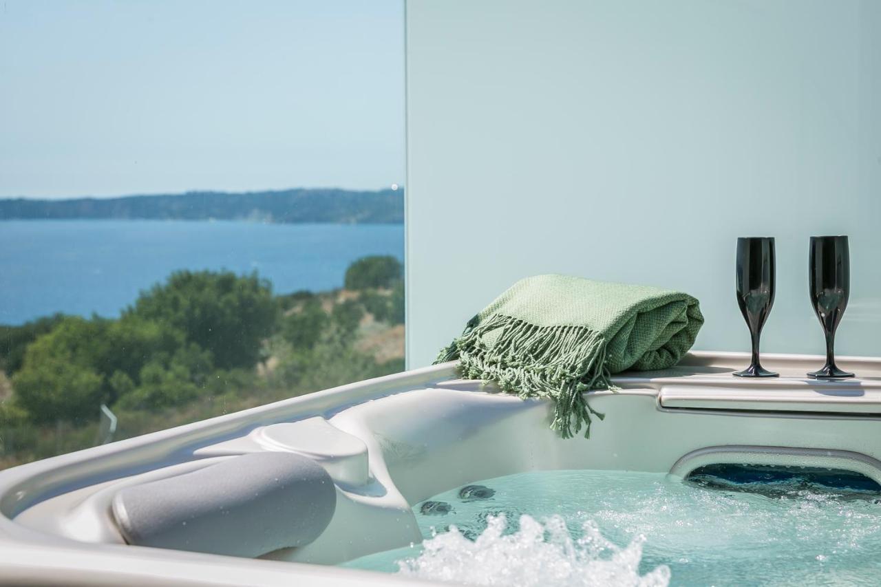 Villa Oikos Boutique Residences *