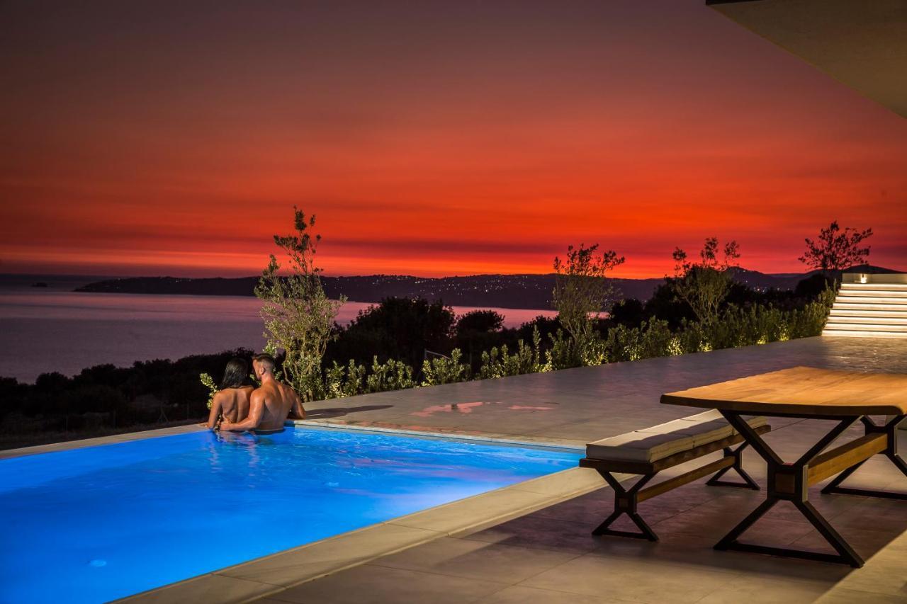 Oikos Boutique Residences Villa
