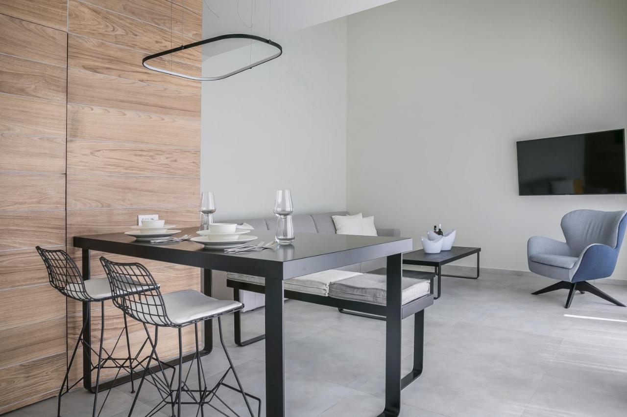 Oikos Boutique Residences * Plateies