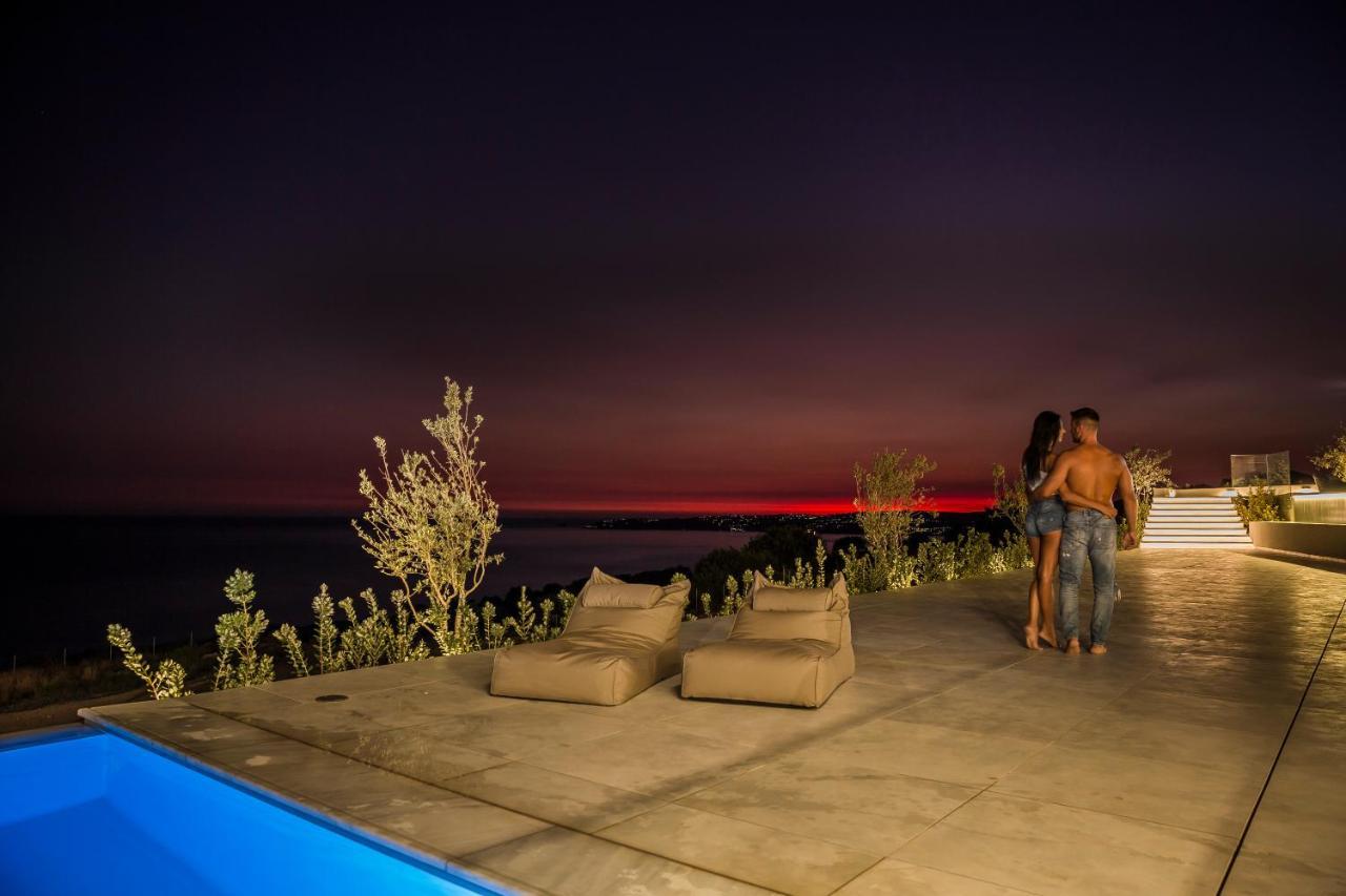 Villa Oikos Boutique Residences