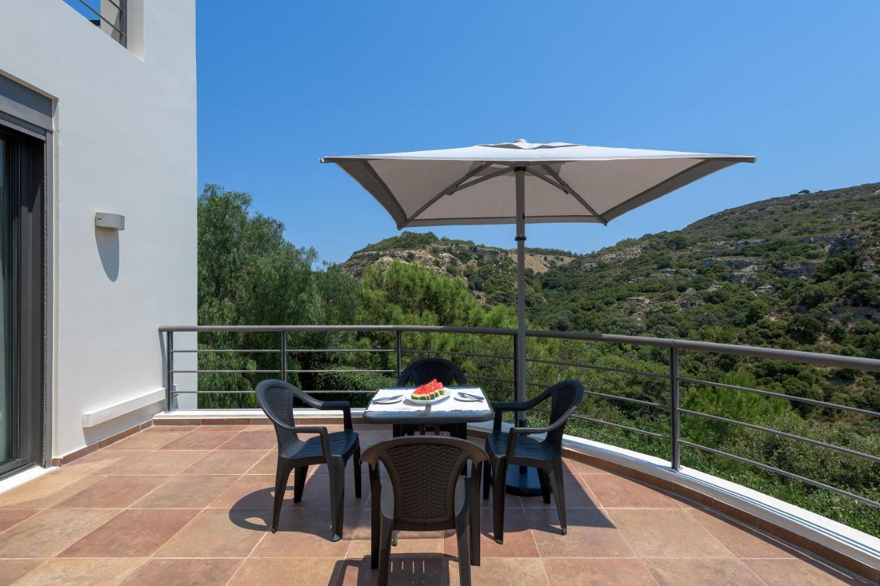 Villa Ixian Hilltop