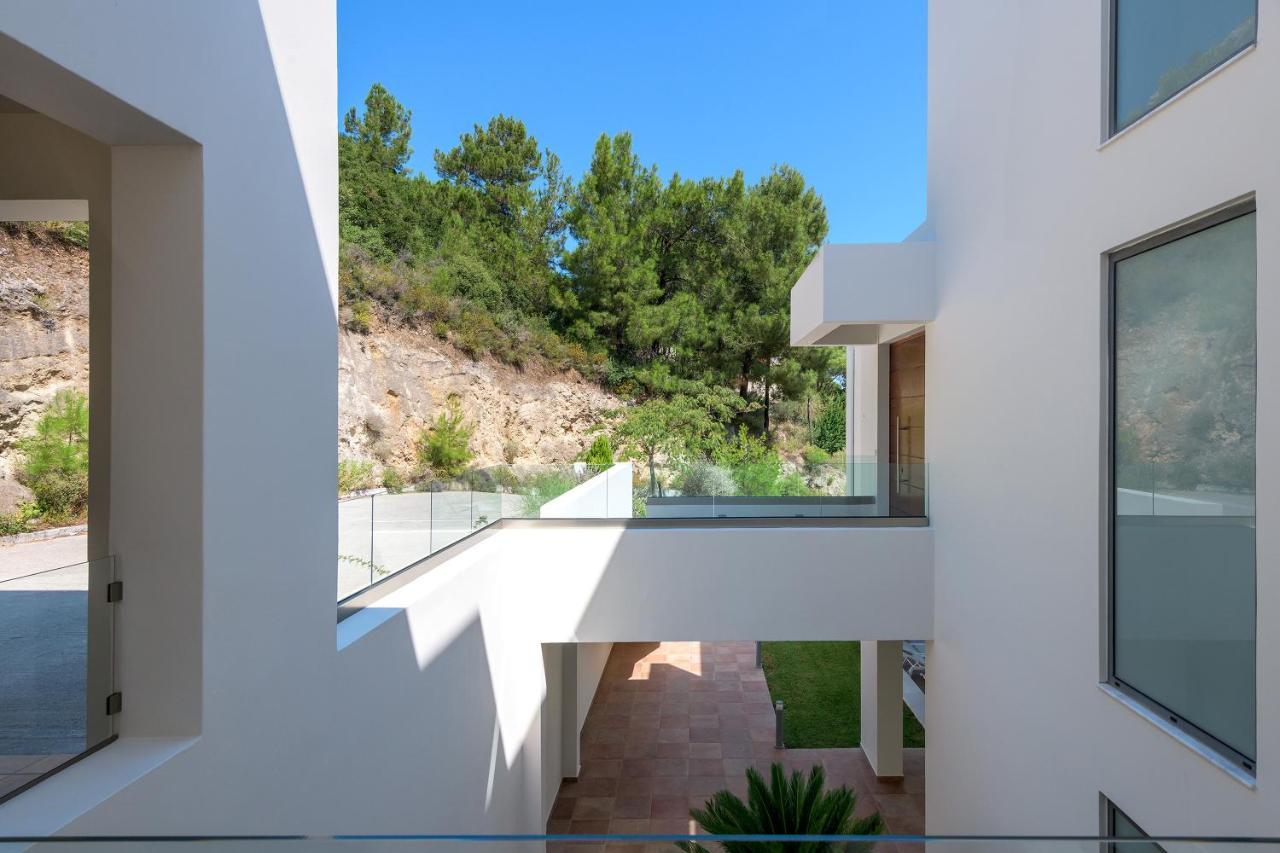 Villa Ixian Hilltop