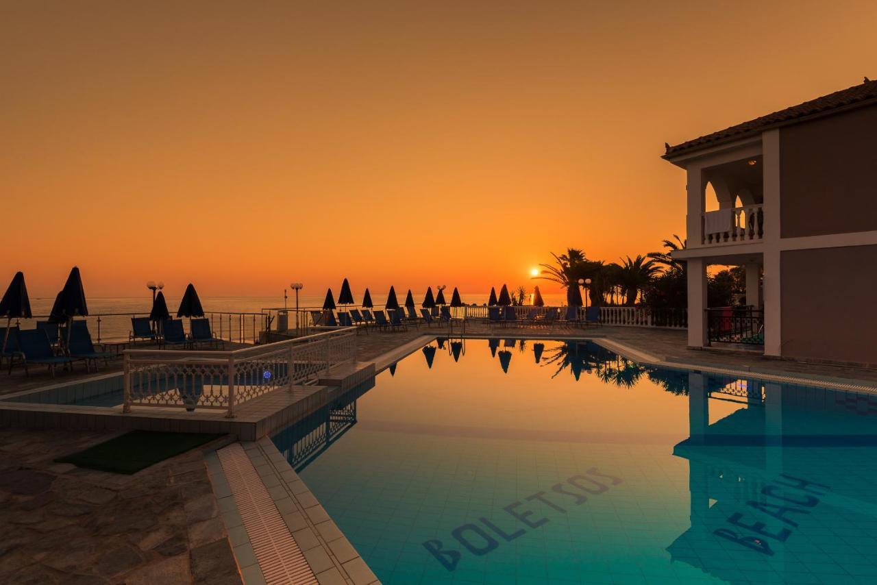 Aparthotel Boletsos