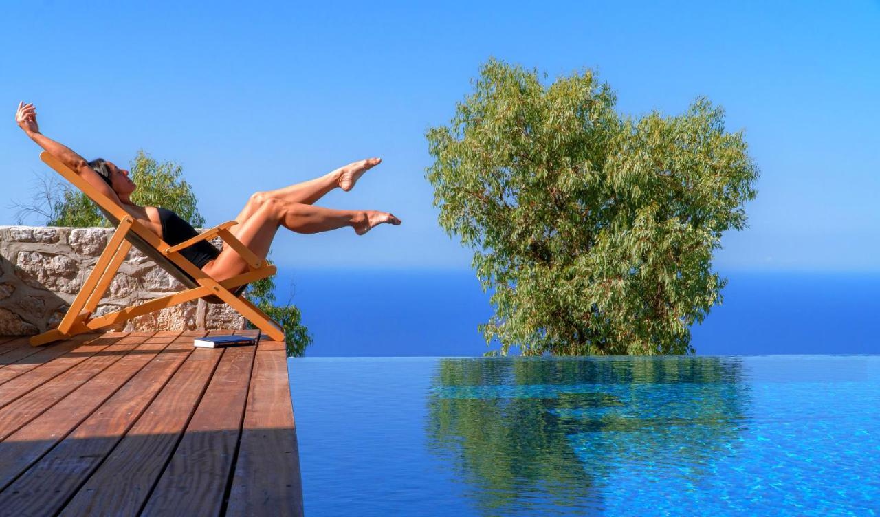 Asterope Luxury Retreat By Pleiades Villa *