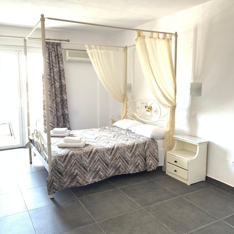 Sea View (adults Only) 4* Perivolos (Santorini)