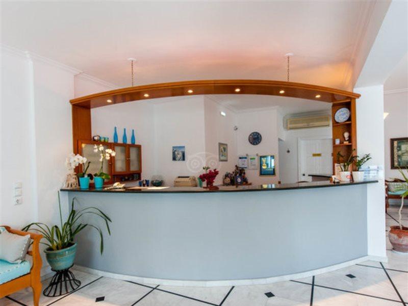 Santellini 3* Kamari (Santorini)
