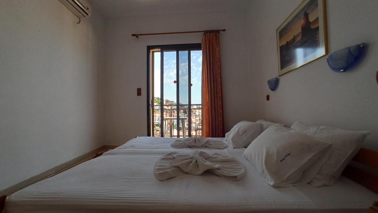 Denise 2* Skopelos Town