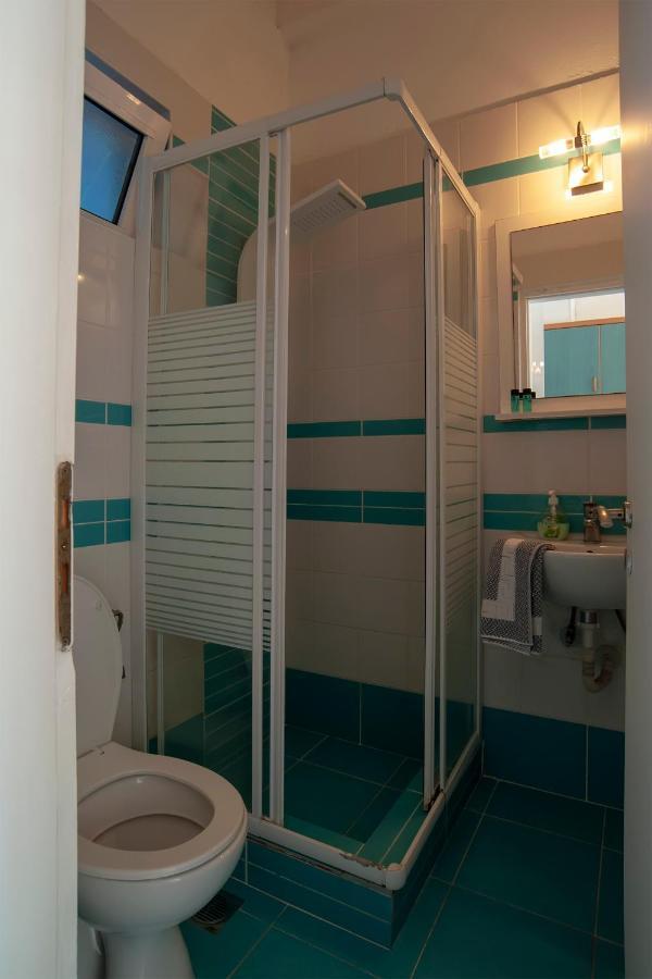 Isalos Guest house *