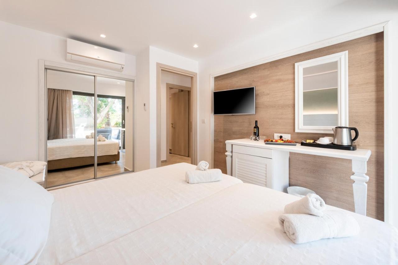 Apollon Hotel 4*