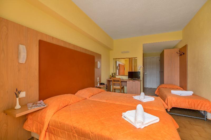 Aparthotel Takis Ksanemos