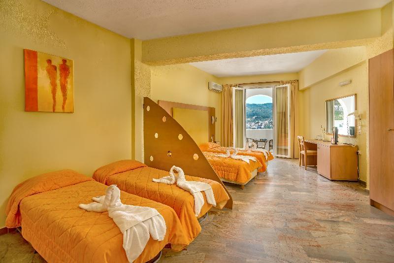 Takis Aparthotel Ksanemos