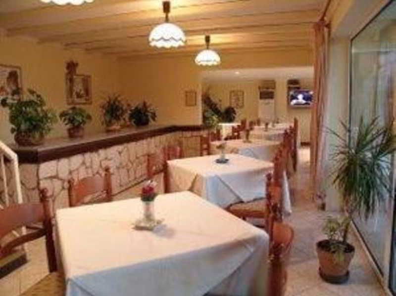 Parthenis Riviera Hotel 2*