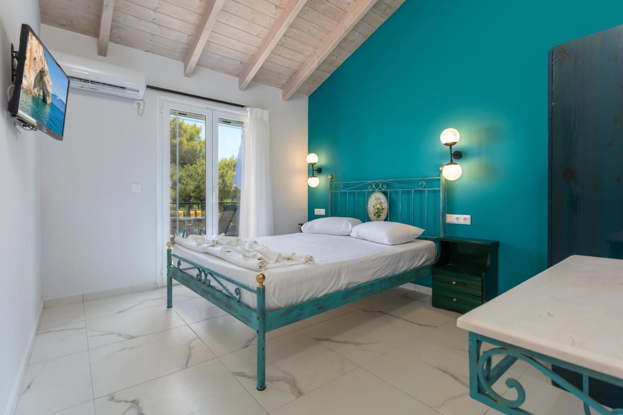 Kouros Hill Aparthotel Xirokastellon