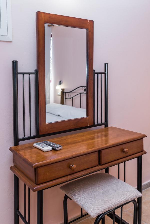 Aparthotel Artemis Vassilikos