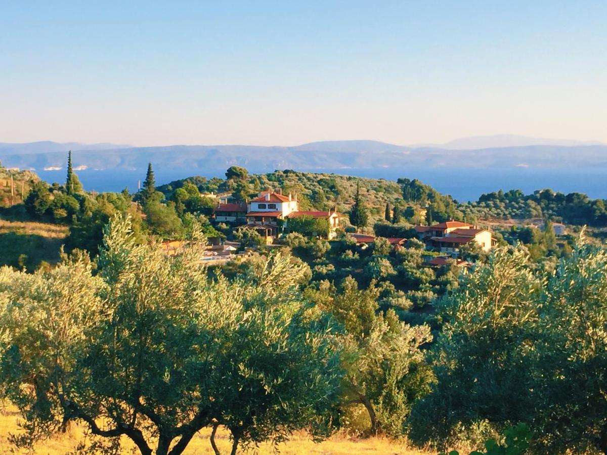 Vateri Limni (Evia)