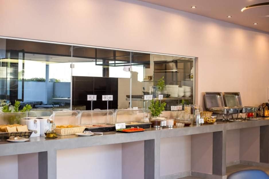 Anika Aparthotel