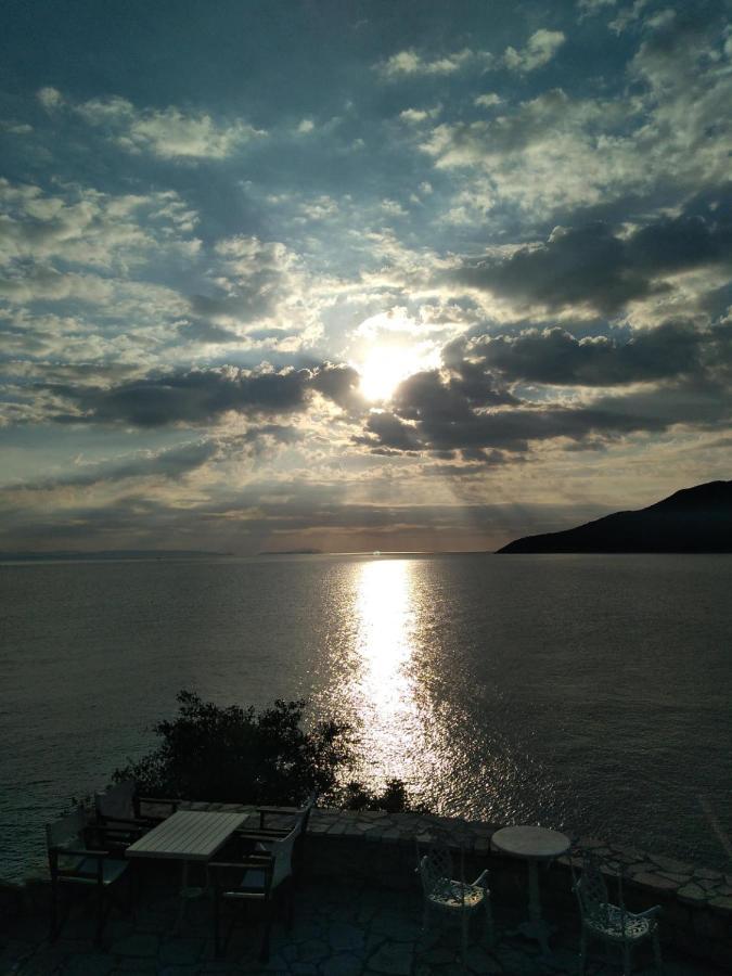 Smyros Hotel 4*