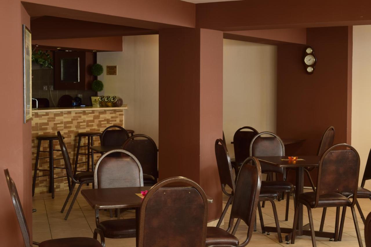 Hotel Hellinis