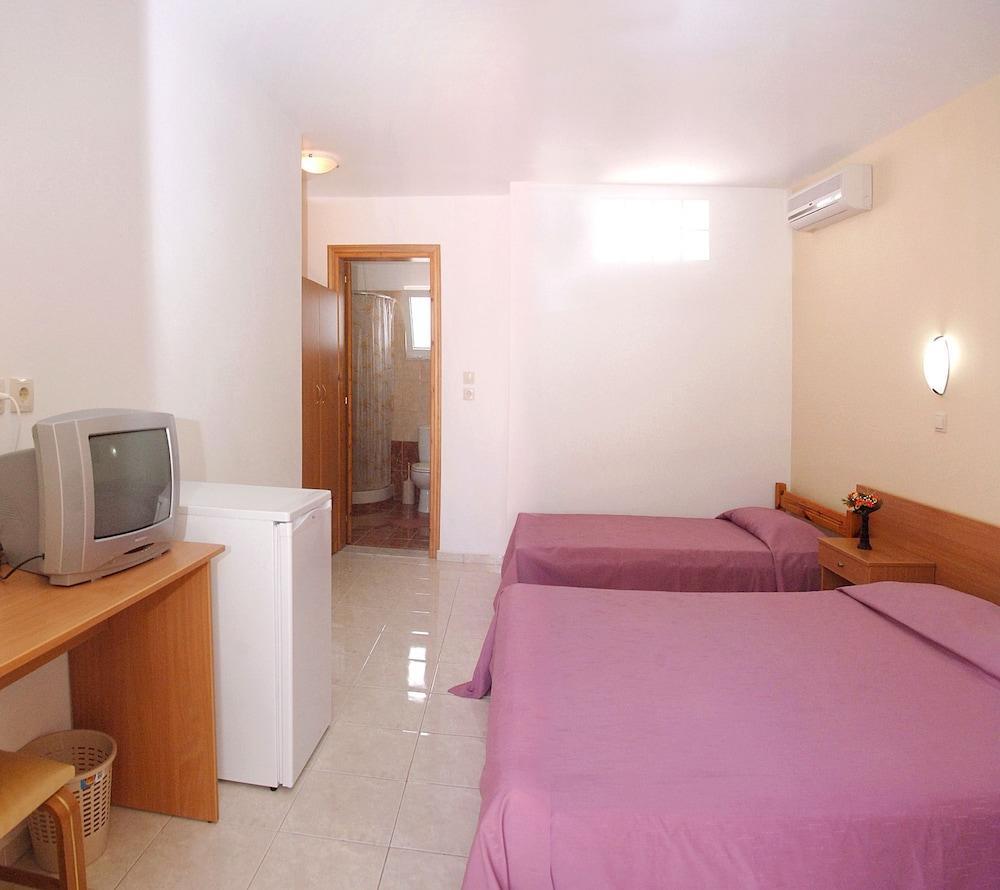 Meliton Hotel