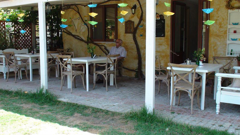 Hotel Georgia's Garden By Omilos