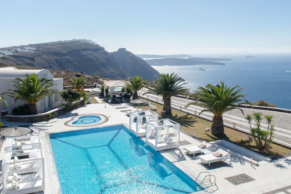 Pantheon Deluxe Imerovigli (Santorini)