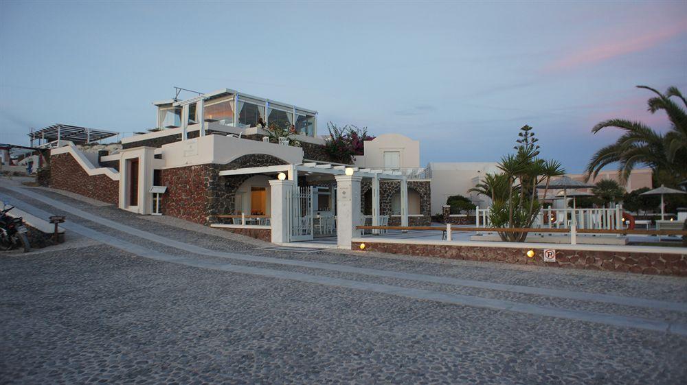 Pantheon Deluxe Hotel 4*