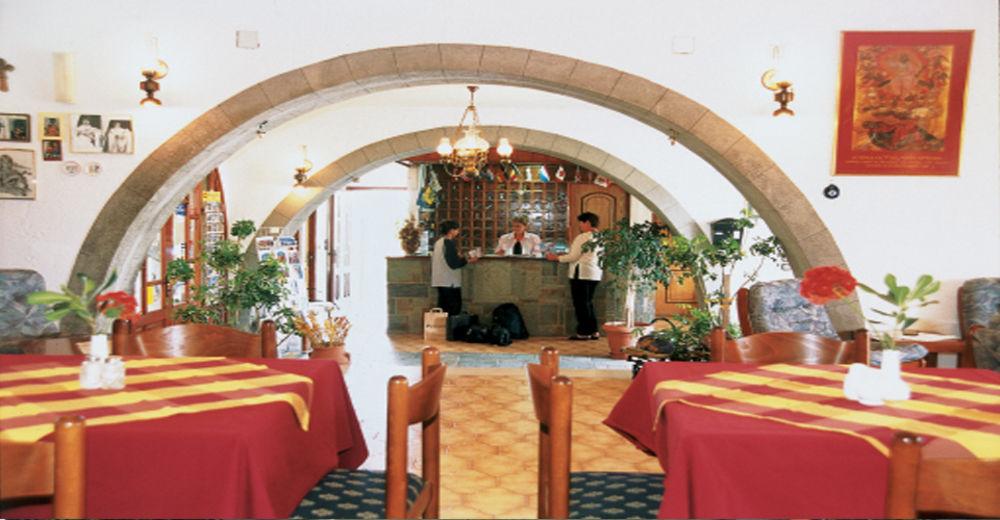 Romeos Hotel 3*