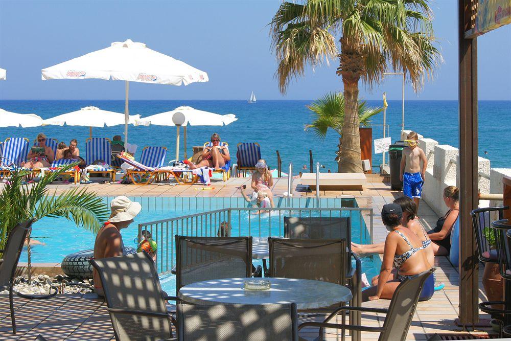Seafront Aparthotel
