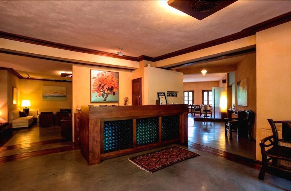 Katogi Averoff & Winery 4* Metsovo