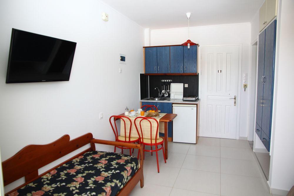 Bellos 3* Hersonissos (Crete)