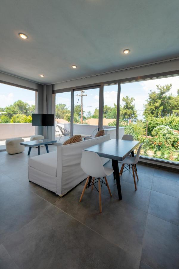 Villa Sunblue Boutique *