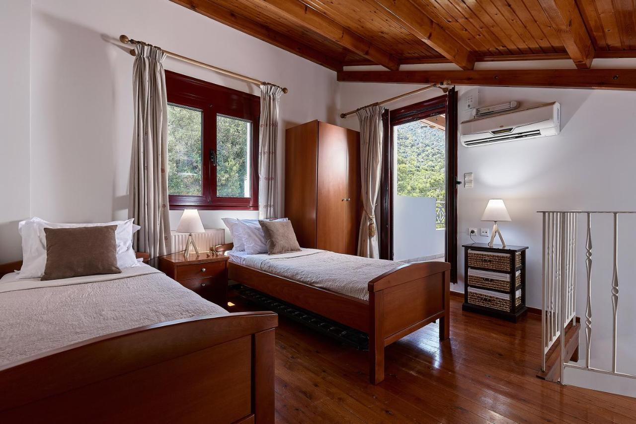 Okeanides Villa Rethymno (Crete)