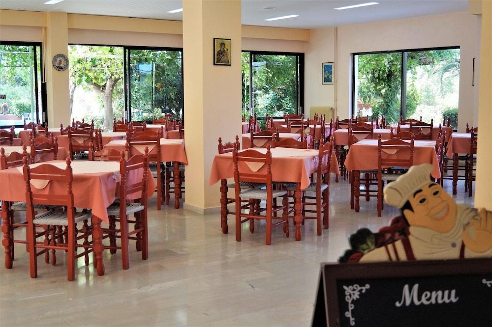 Brati - Arcoudi 2* Arkoudi
