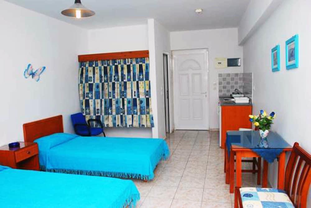 Casastavris - Aparts & Pool 2* Faliraki