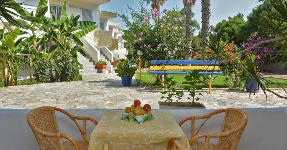 Aparthotel Fili