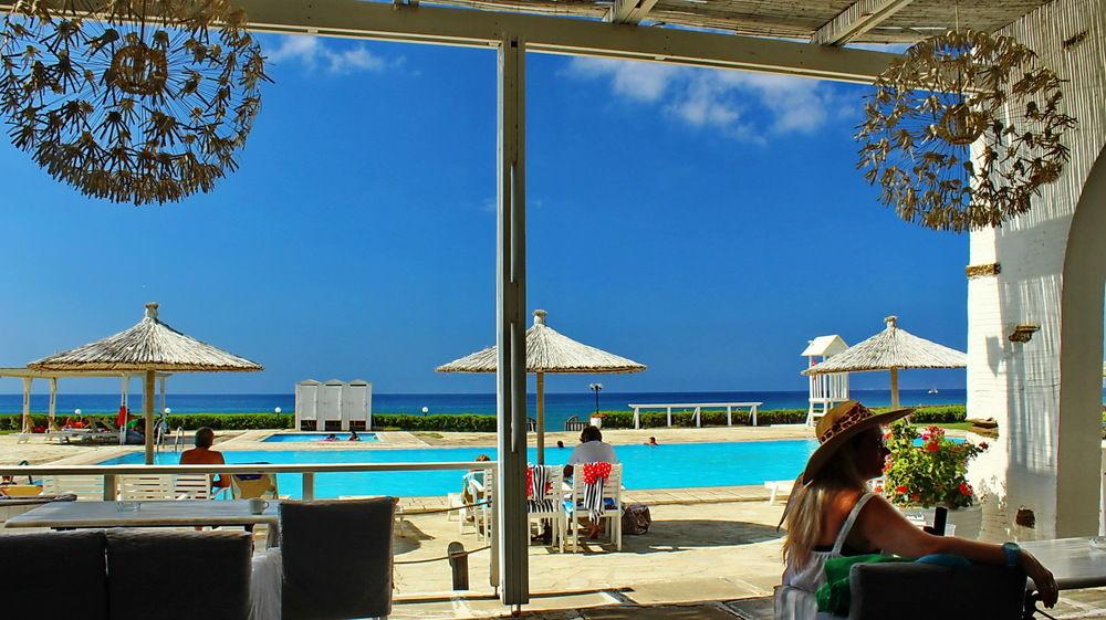 Tinos Beach Hotel