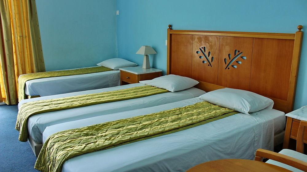 Tinos Beach Hotel 4*