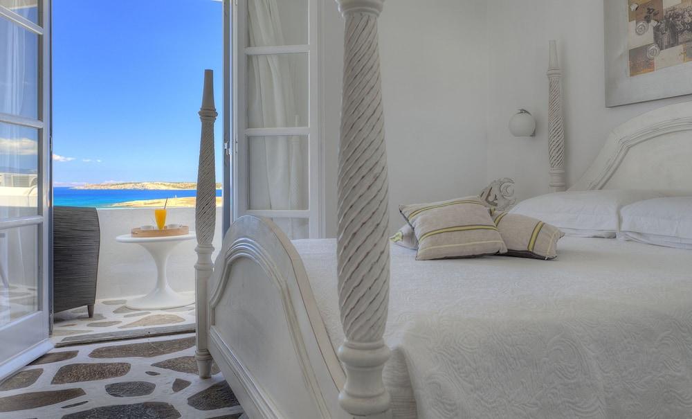 Lilly Residence-all Sea View Suites, Adults Only