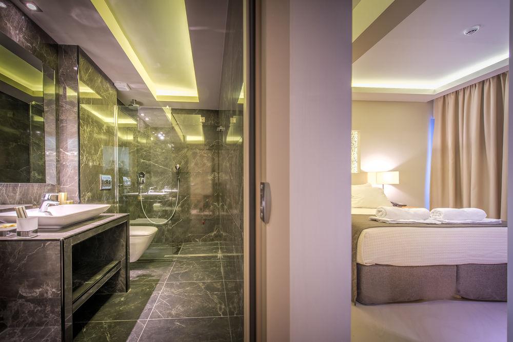 Hotel Mediterranee 3*