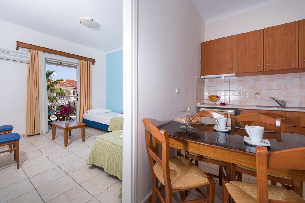 Aparthotel Edelweiss 3*