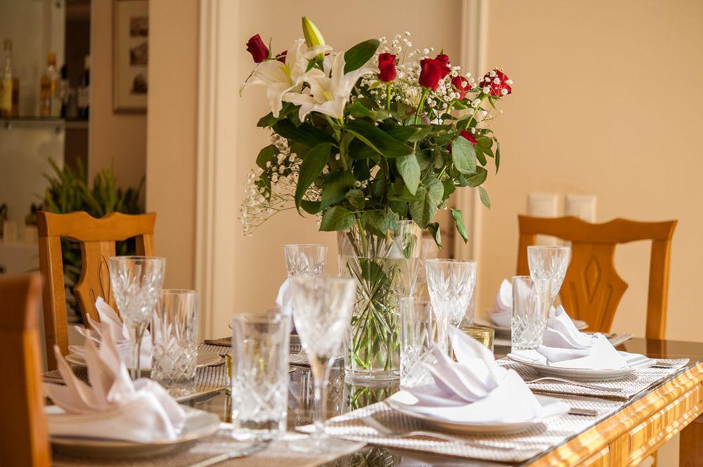 Edelweiss Aparthotel 3*