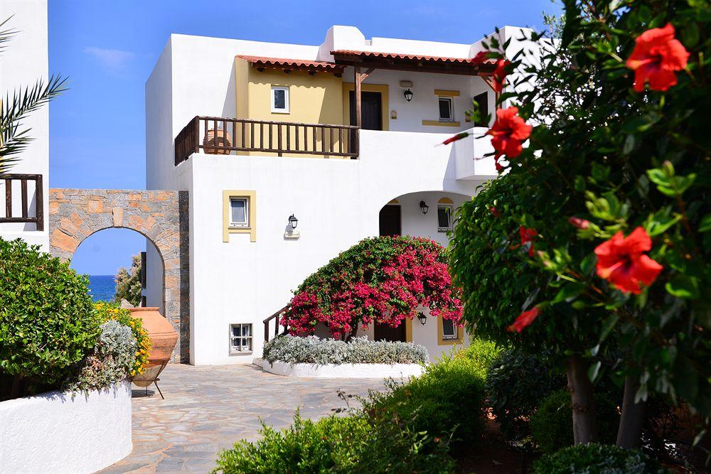 Alexander & Village Resort 5*